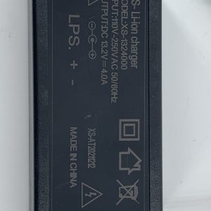 L006165-Luminus Pole Charger