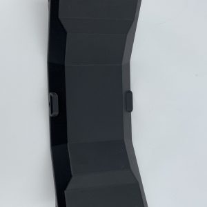 L005581-12R Hybrid PRO Central Arm Plastic